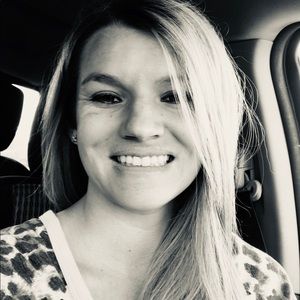 Meet your Posher, Brooke